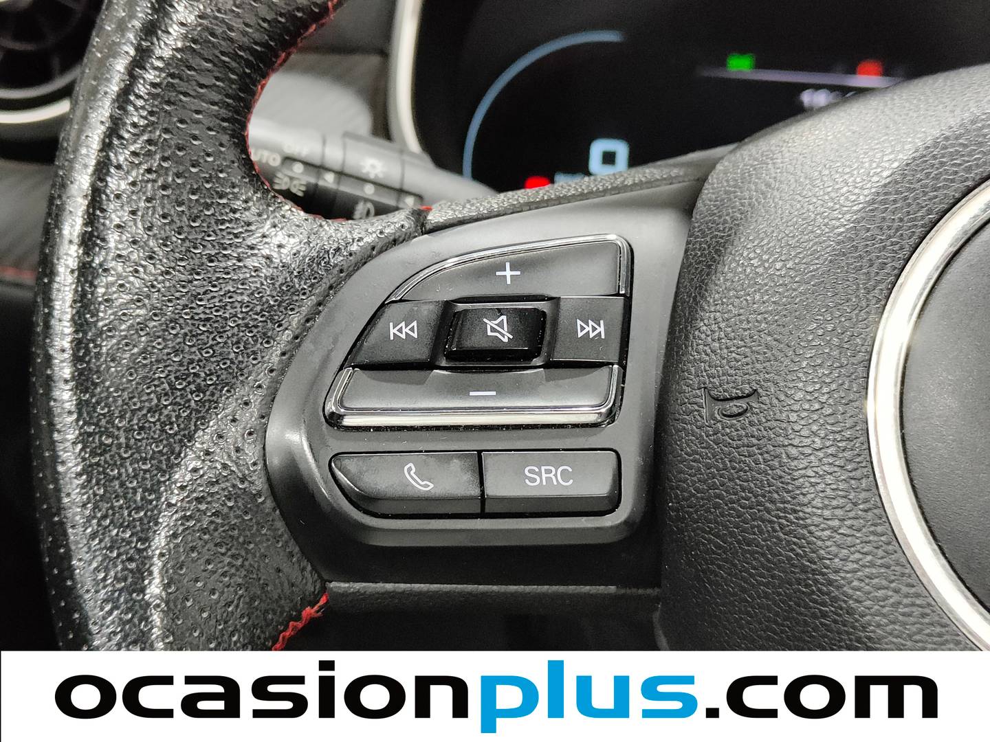 Foto MG ZS MG ZS 1.0T Luxury (111 CV)