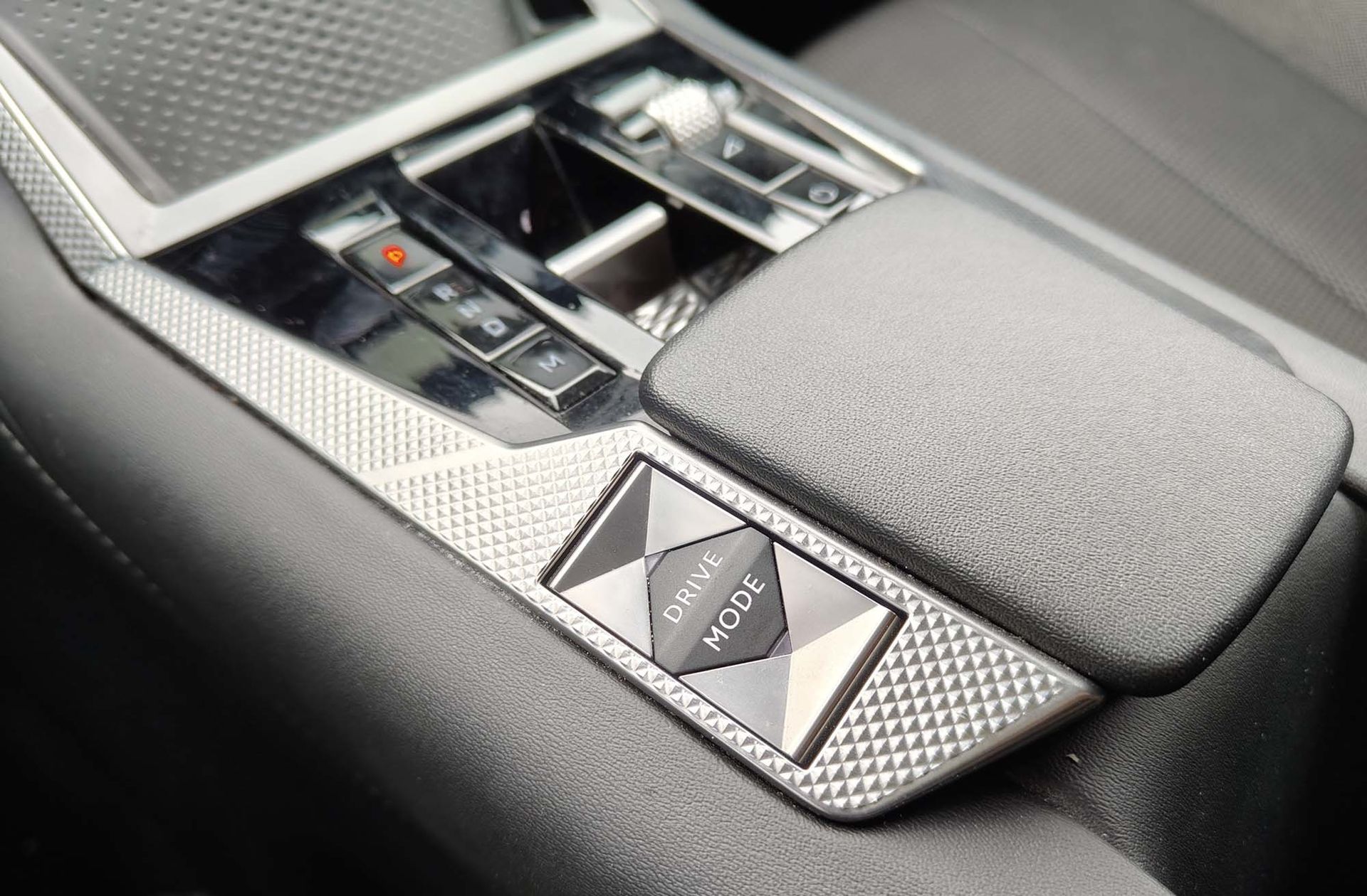 DS DS 4 PureTech 130 Bastille - foto 7
