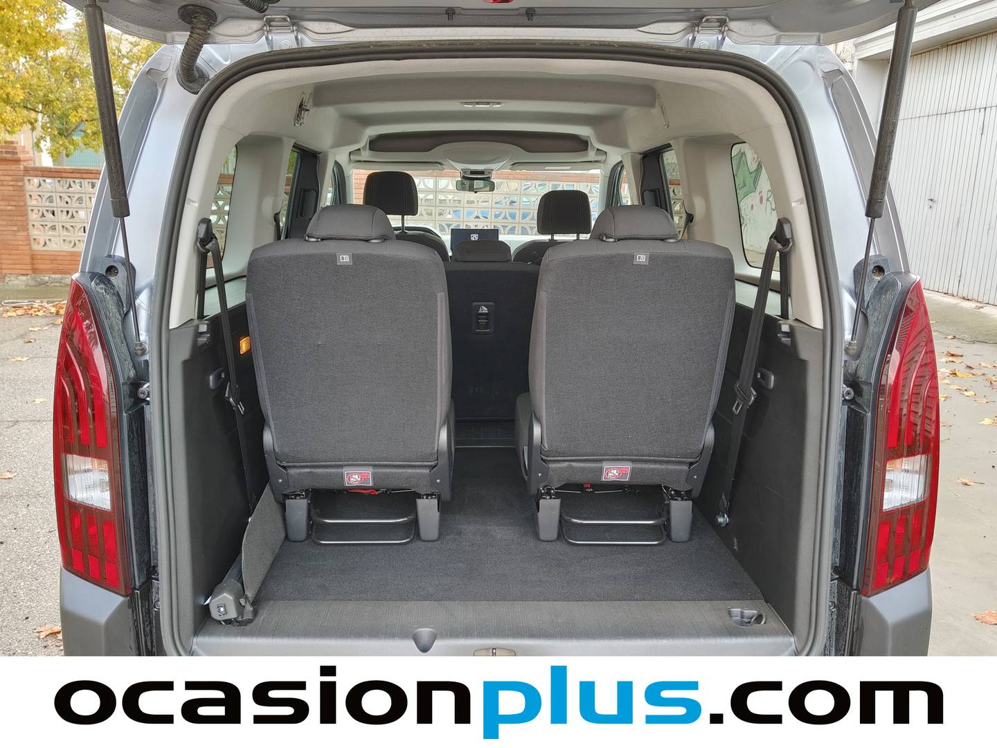 Foto Peugeot Rifter Peugeot Rifter BlueHDi 130 GT Long EAT8 (130 CV) 7 Plazas