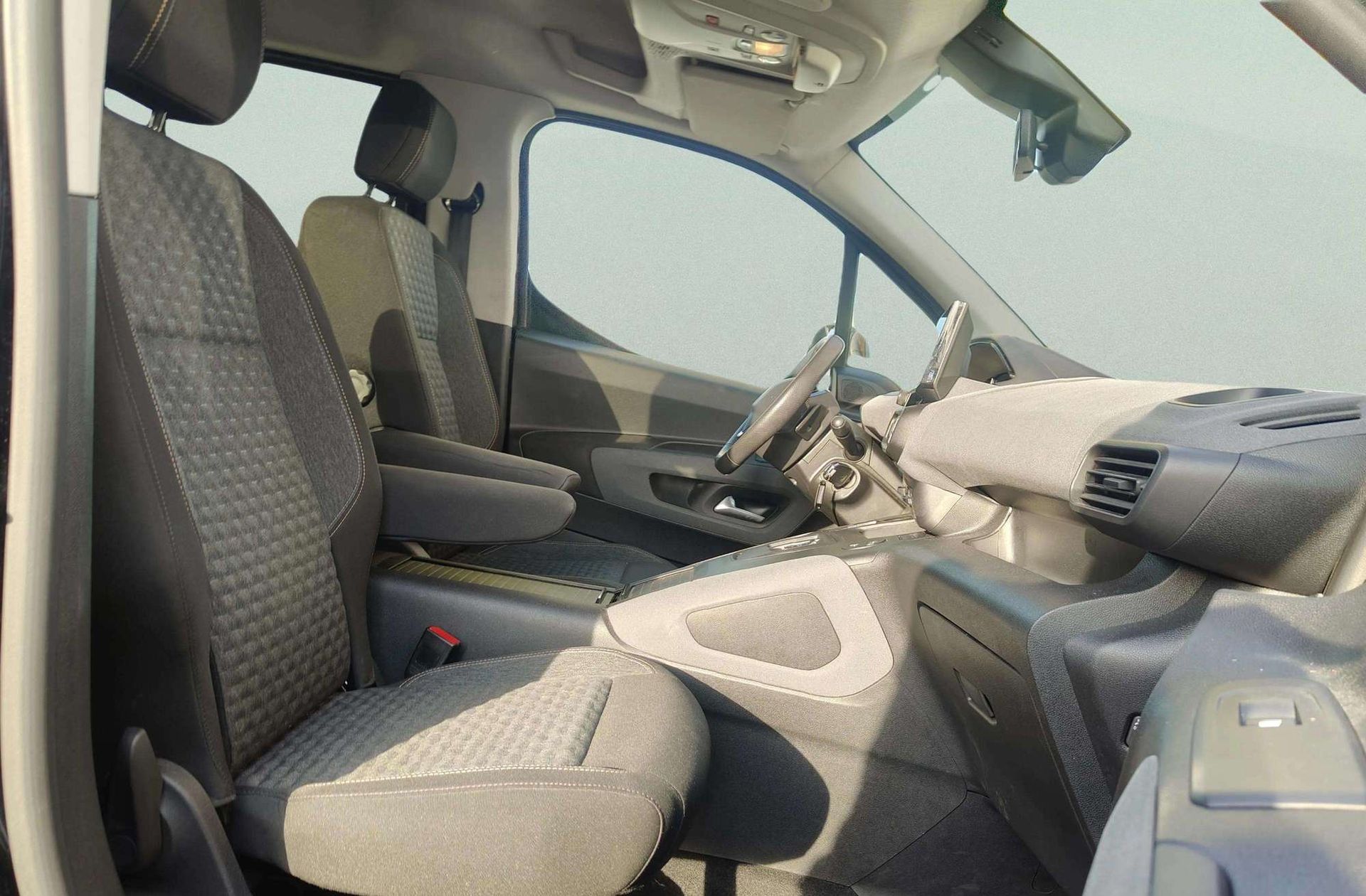 Peugeot Rifter BlueHDi 130 GT Standard - foto 18
