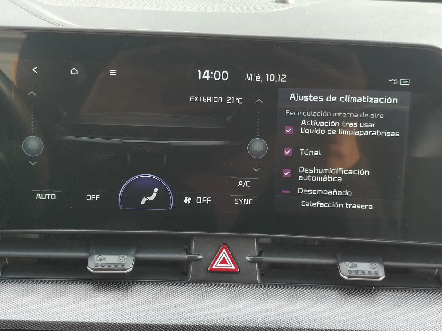 Foto KIA Sportage Kia Sportage 1.6 T-GDi MHEV Tech 4x2 (150 CV)