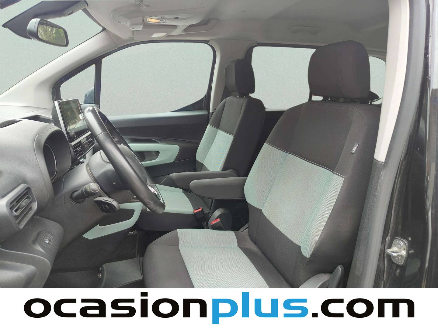Foto asientos delanteros Citroën Berlingo Citroën Berlingo Combi BlueHDi 100 S&S Talla M Feel Pack (102 CV)