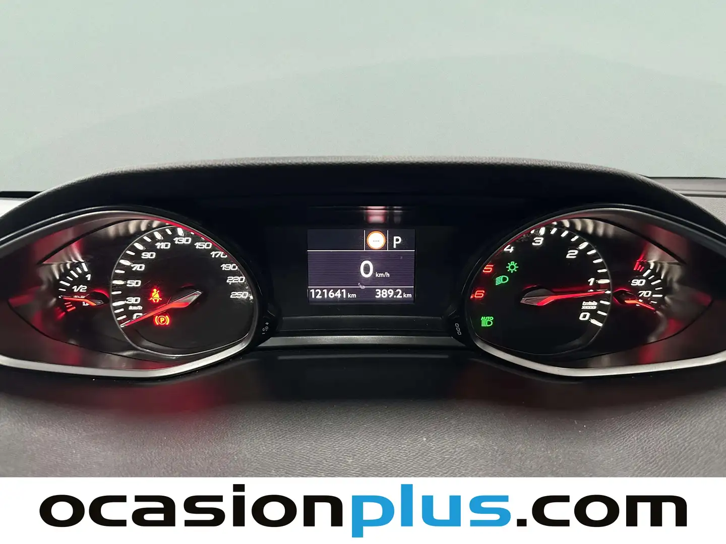 Foto Peugeot 308 Peugeot 308 Allure Pack BlueHDi 130 S&S EAT8 96 kW (130 CV)