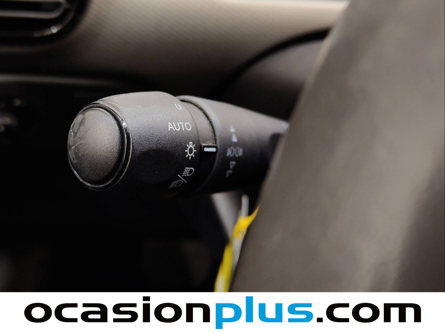 Citroën C4 Cactus Citroën C4 Cactus BlueHDi 100 S&S Feel ETG6 (100 CV) de segunda mano