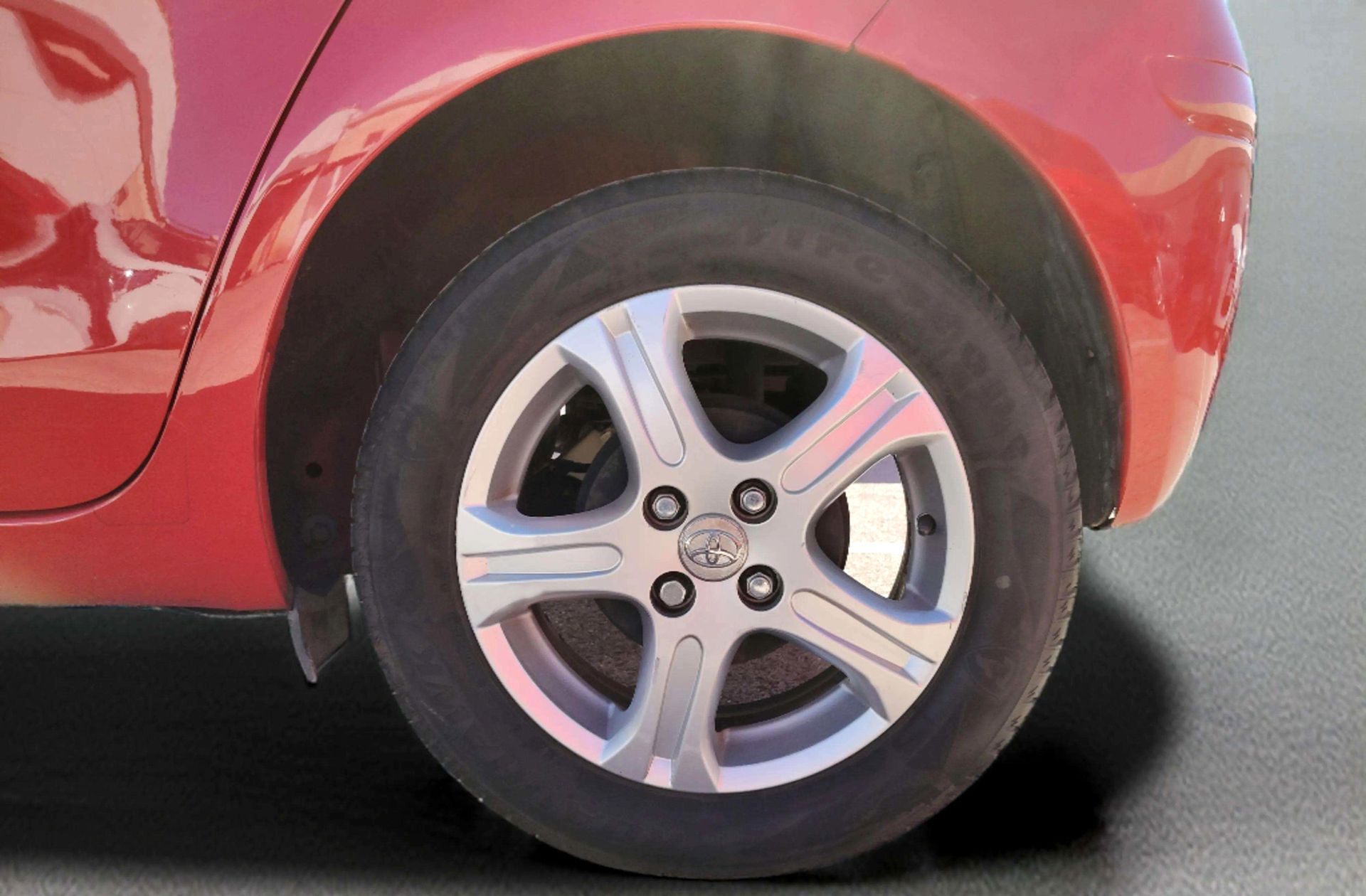 Toyota Yaris 1.4D-4D TS - foto 26