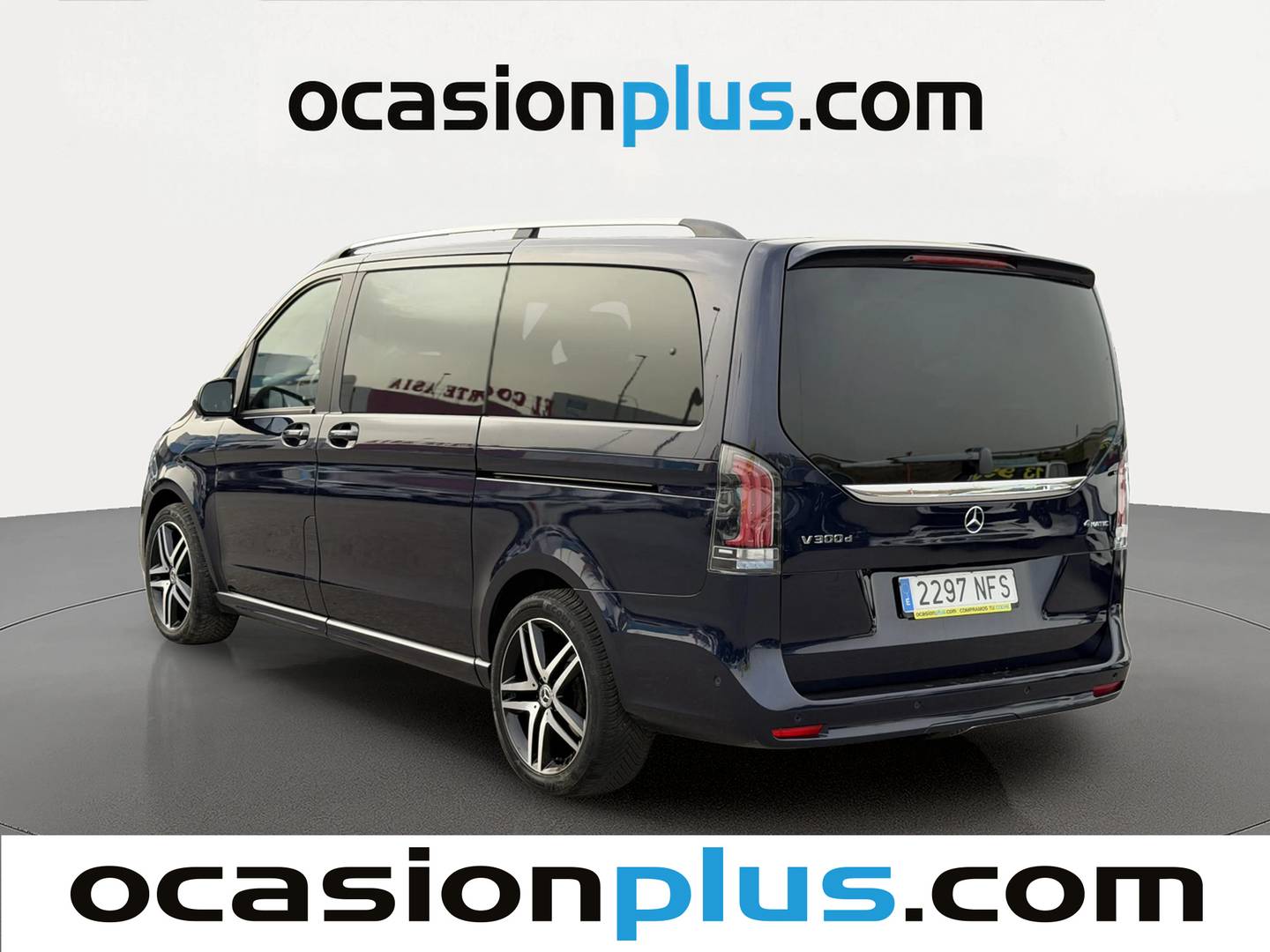 Foto trasera Mercedes Clase V Mercedes-Benz Clase V 300 d Avantgarde Largo 176 kW (239 CV) 6 Plazas izquierda