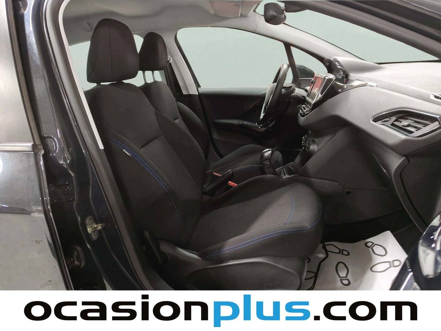 Peugeot 208 Peugeot 208 PureTech Signature  (82 CV) al mejor precio