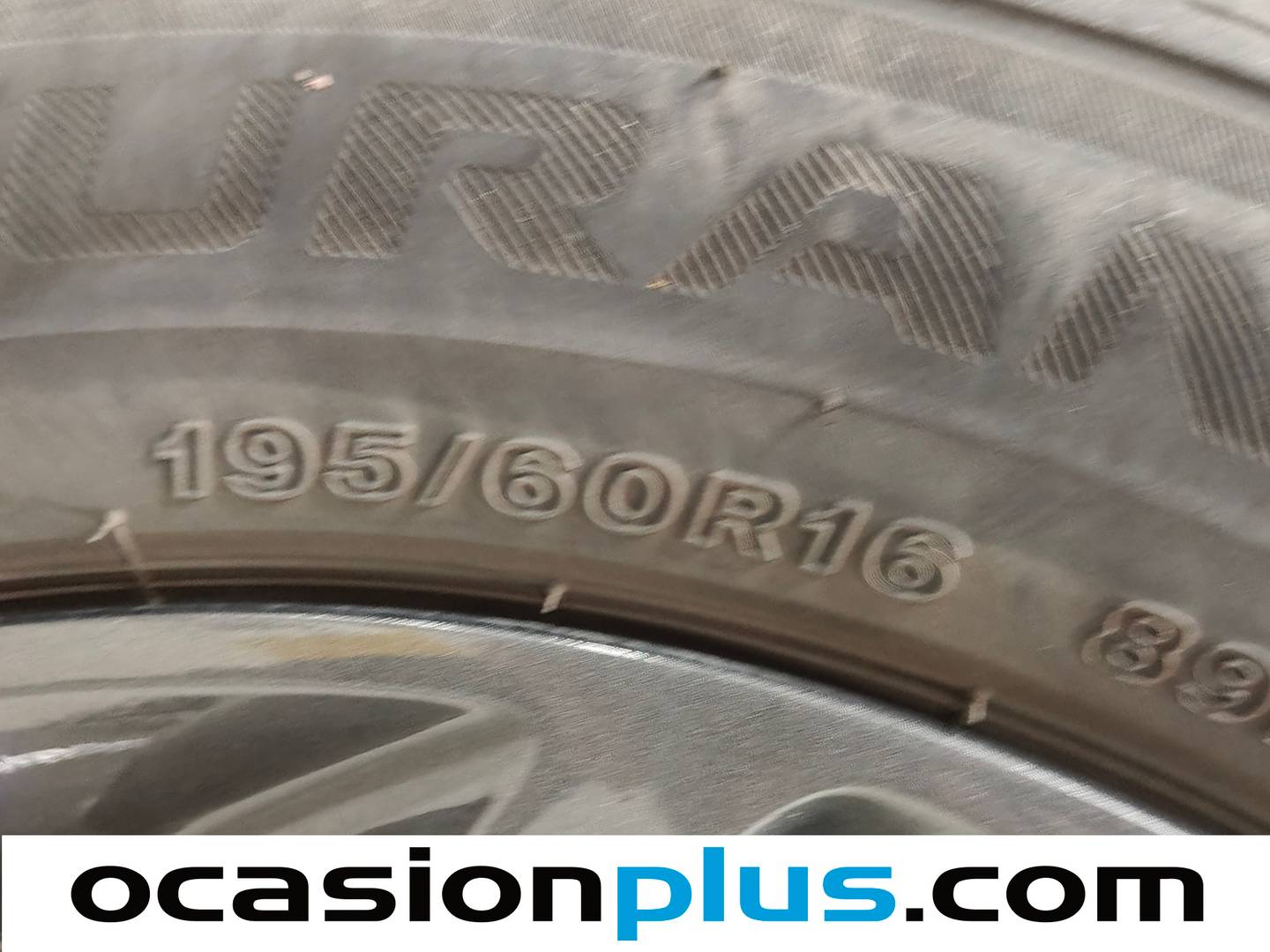 Opel Crossland X Opel Crossland X 1.2 S&S Design Line 120 Aniversario (110 CV) seminuevo