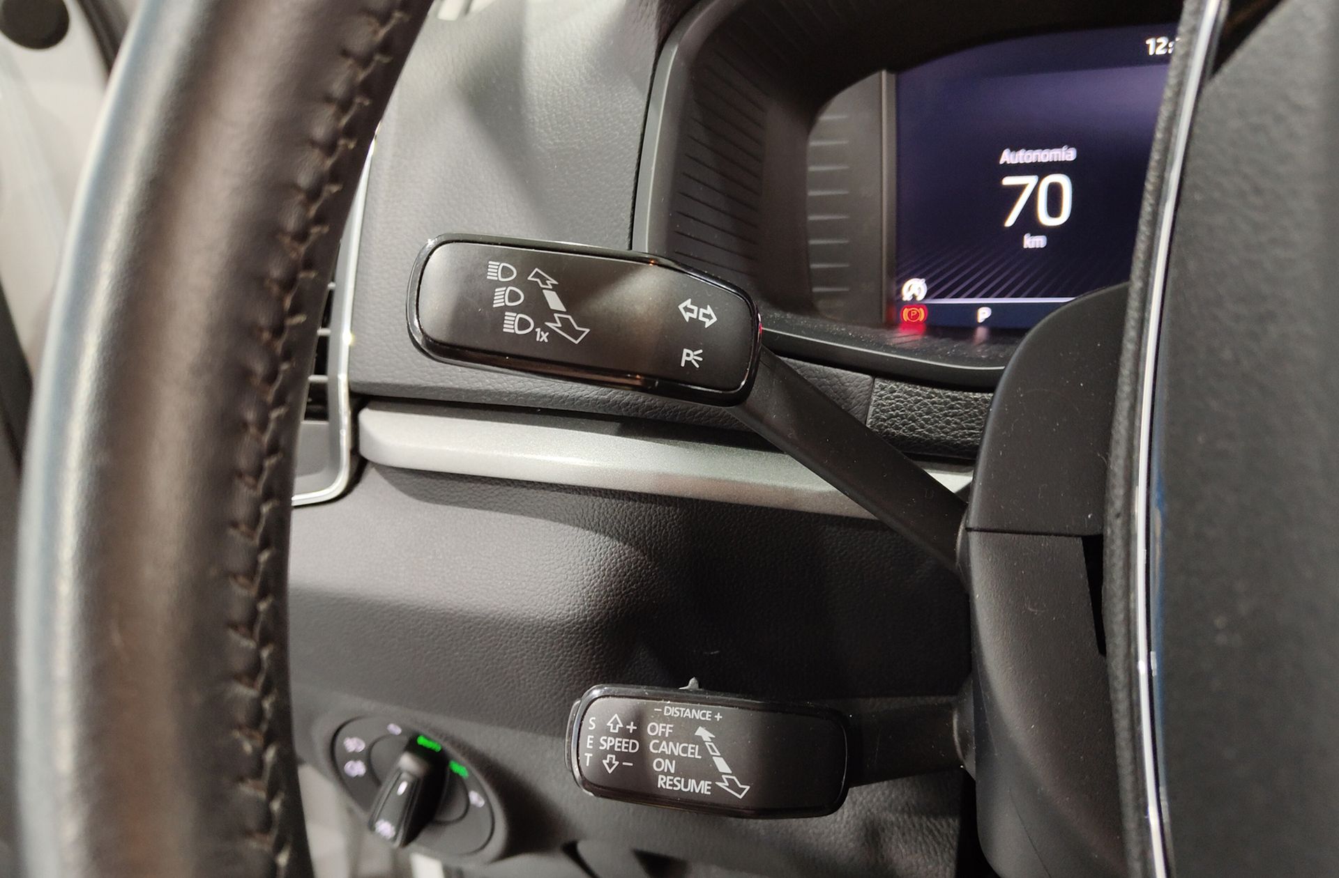Škoda Karoq 1.5 TSI ACT Ambition DSG - foto 21