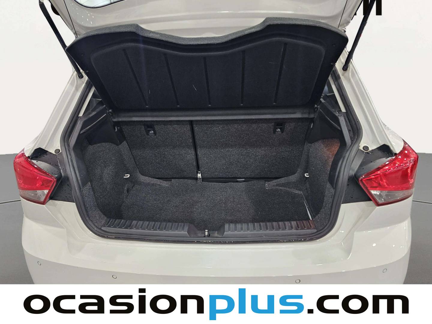 Fotos maletero Seat Ibiza Seat Ibiza 1.0 MPI Style Plus (80 CV)