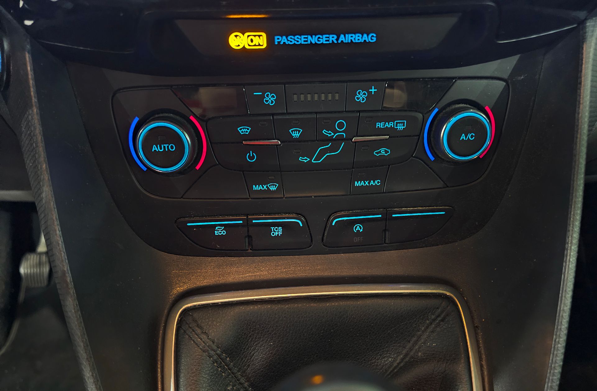 Ford Tourneo Connect 1.5 TDCi Titanium 7 plazas - foto 35
