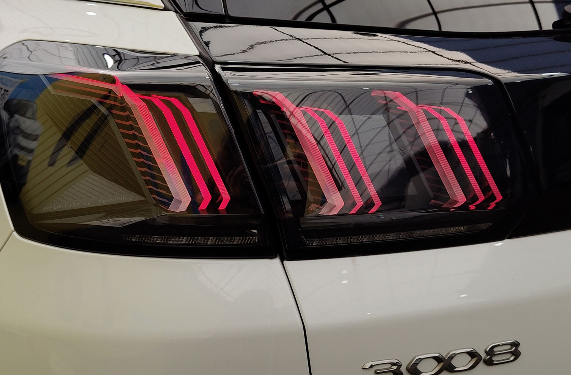 Peugeot 3008 BlueHDi 130 GT EAT8 - foto 17