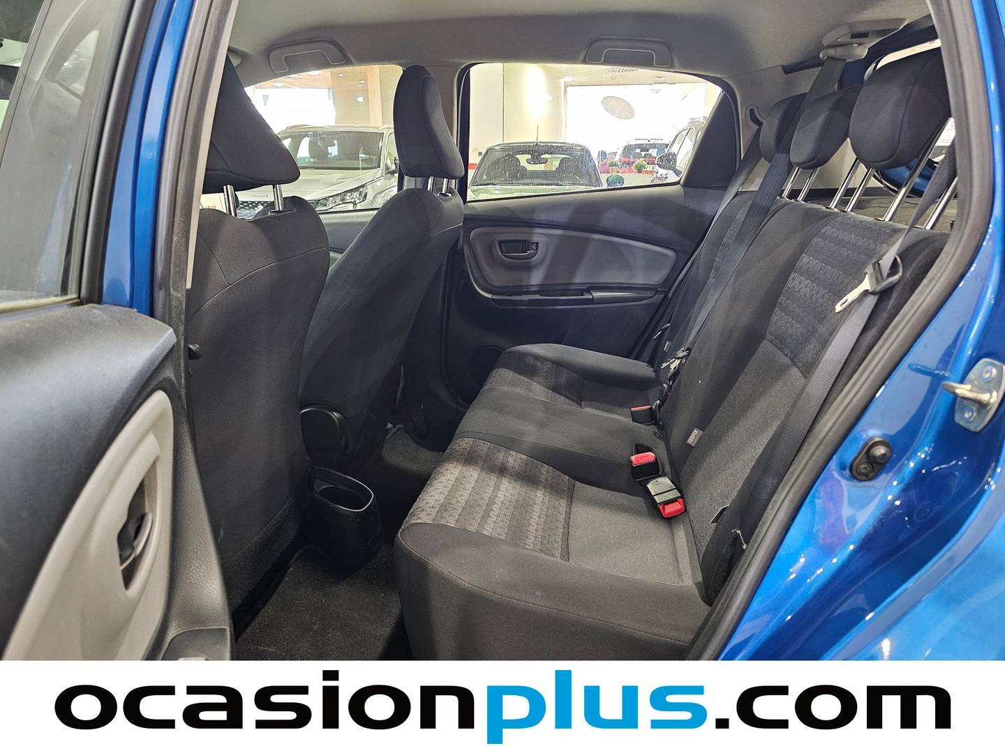 Foto asientos traseros Toyota Yaris Toyota Yaris 100 Active (99 CV)