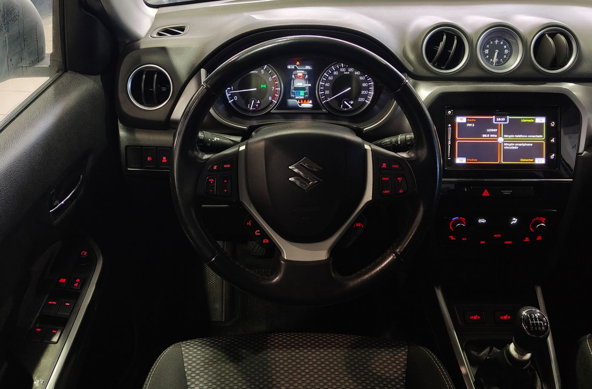 Suzuki Vitara 1.4 Turbo Mild Hybrid GLE - foto 21
