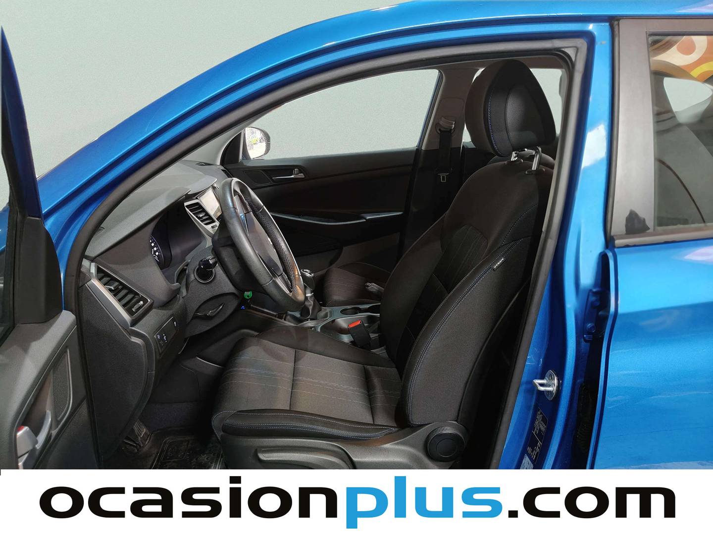 Foto asientos delanteros Hyundai Tucson Hyundai Tucson 1.6 GDI BlueDrive Essence 4x2 (131 CV)