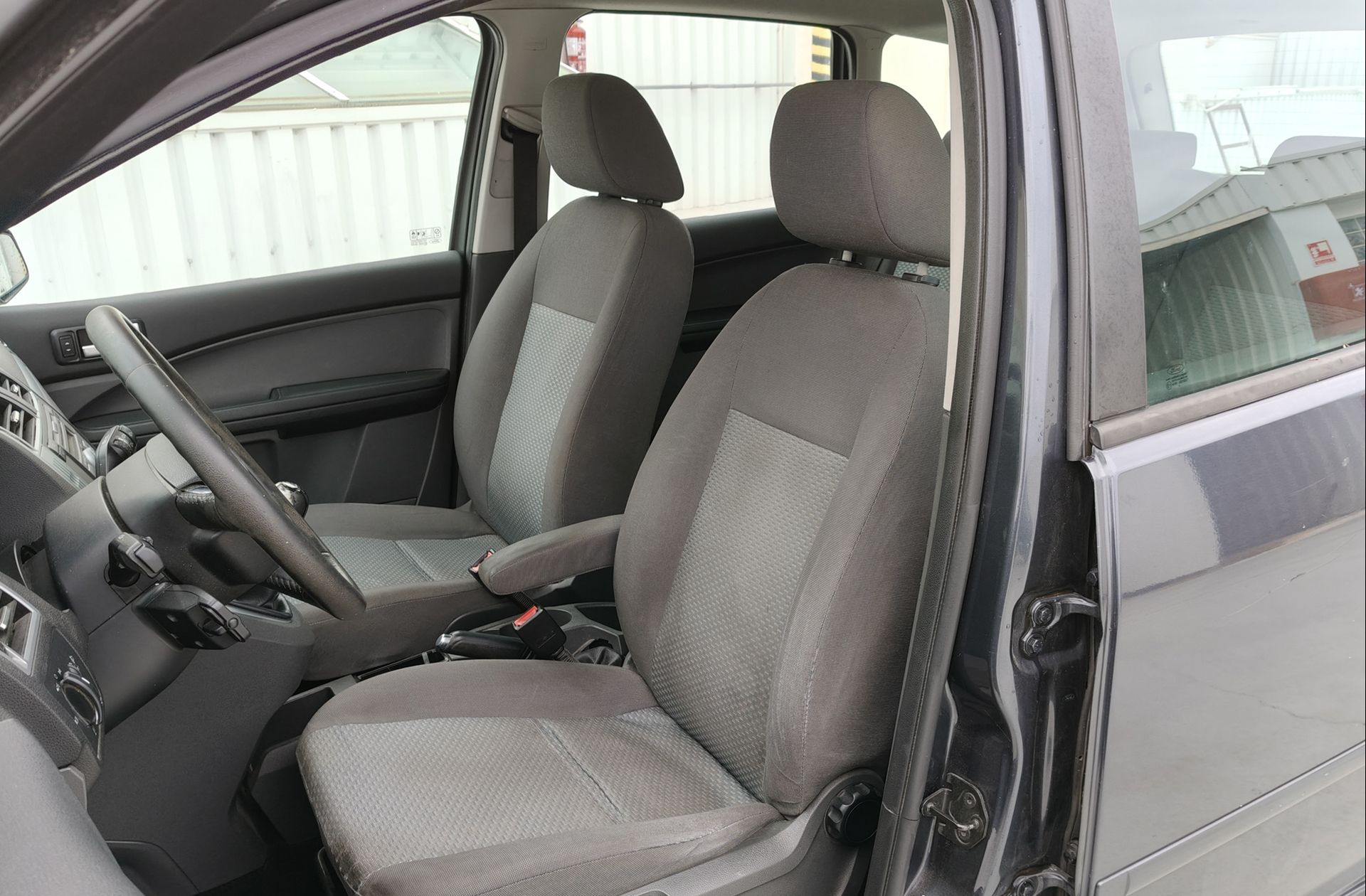 Ford Focus C-Max C-Max 1.8 TDCi Newport - foto 8
