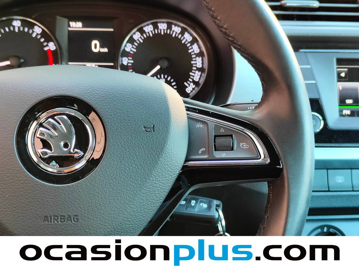 Skoda Fabia Skoda Fabia 1.0 MPI Like (75 CV) seminuevo