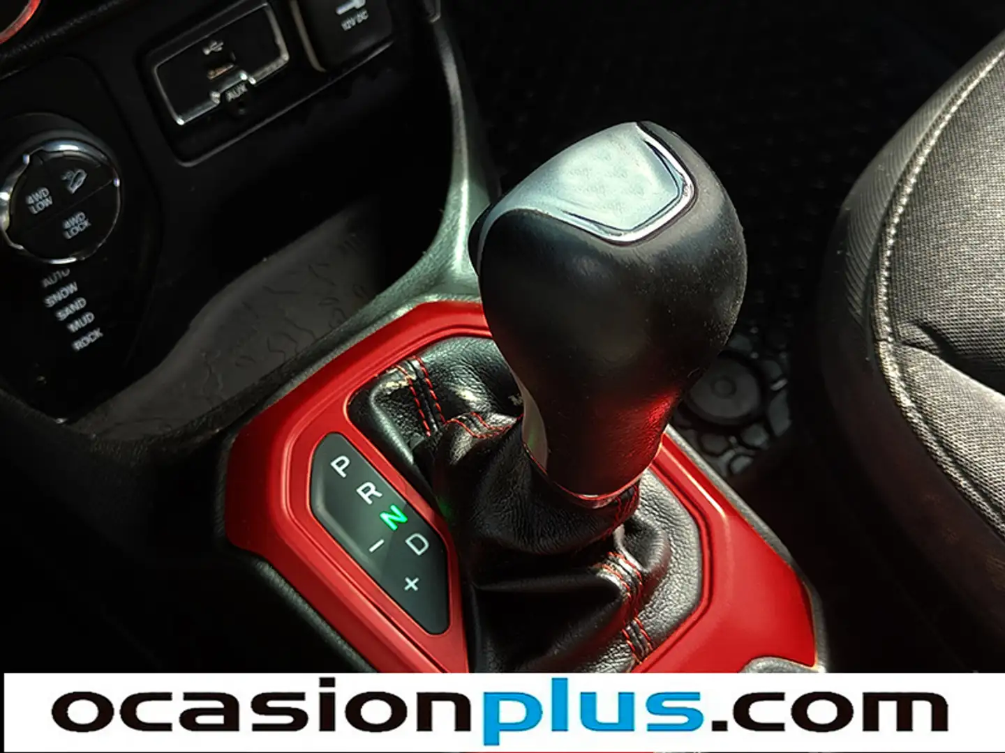 Foto Jeep Renegade Jeep Renegade 2.0 Multijet Trailhawk 4x4 AD Low Auto (170 CV)