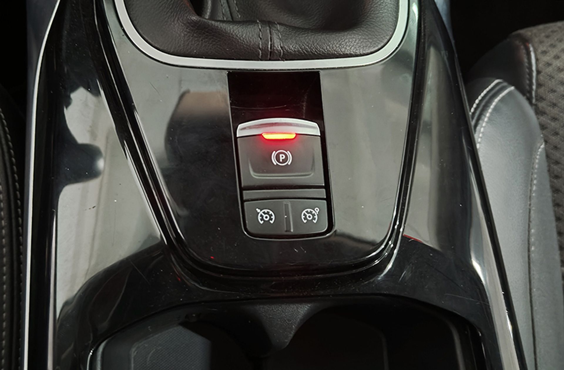 Renault Koleos dCi 130 Zen - foto 30