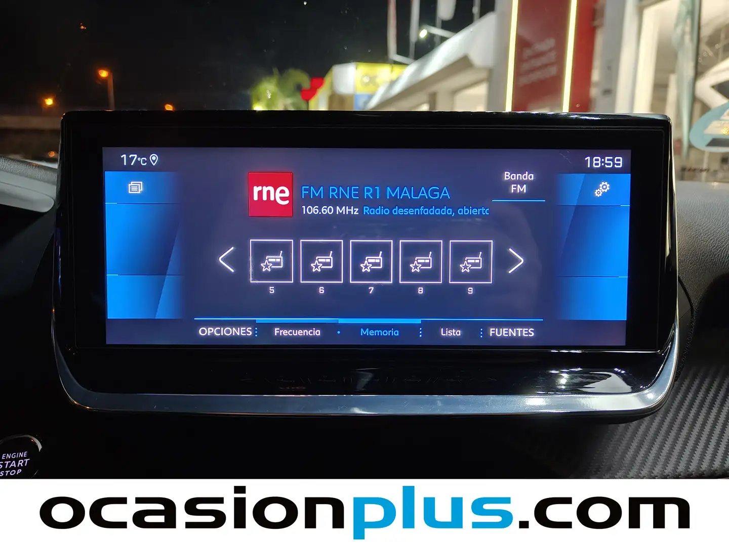 Foto Peugeot 2008 Peugeot 2008 BlueHDi 130 S&S Allure EAT8 (130 CV)