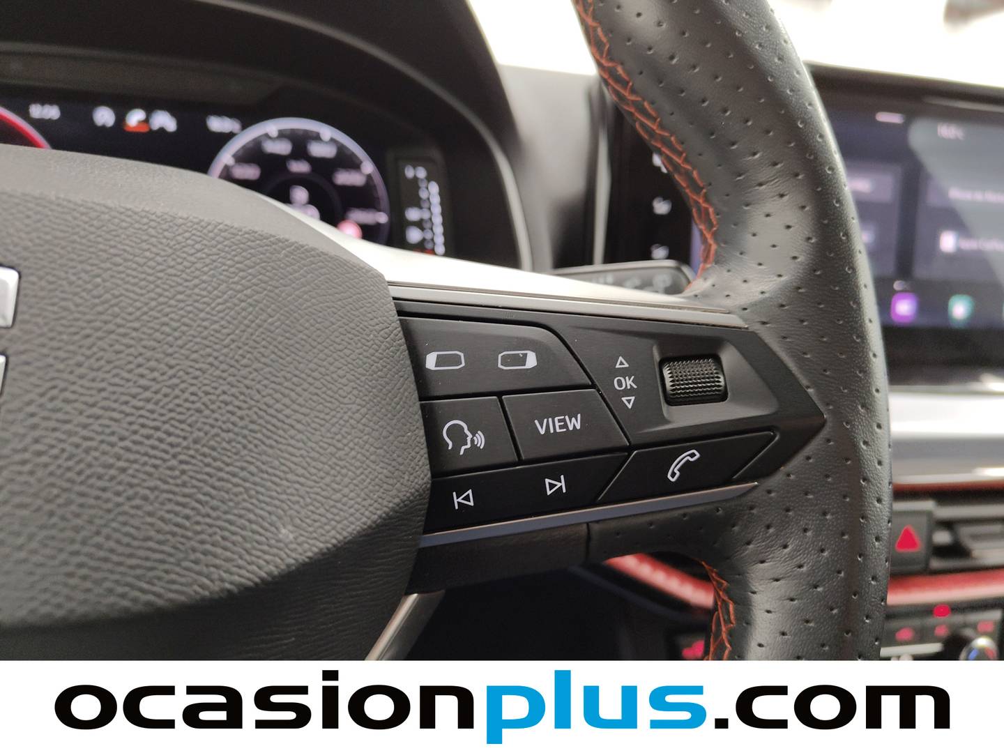 Foto Seat Arona SEAT Arona 1.0 TSI S&S FR XL (115 CV)