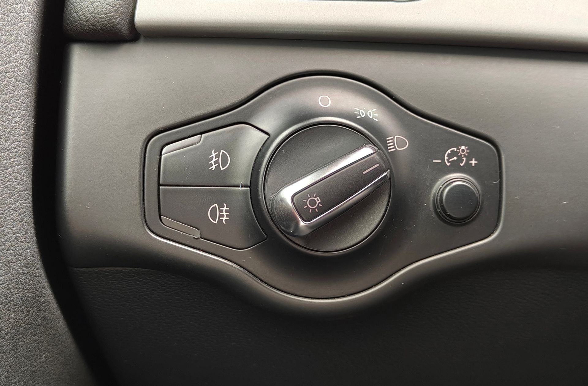 Audi A4 2.7 TDI DPF multitronic - foto 22