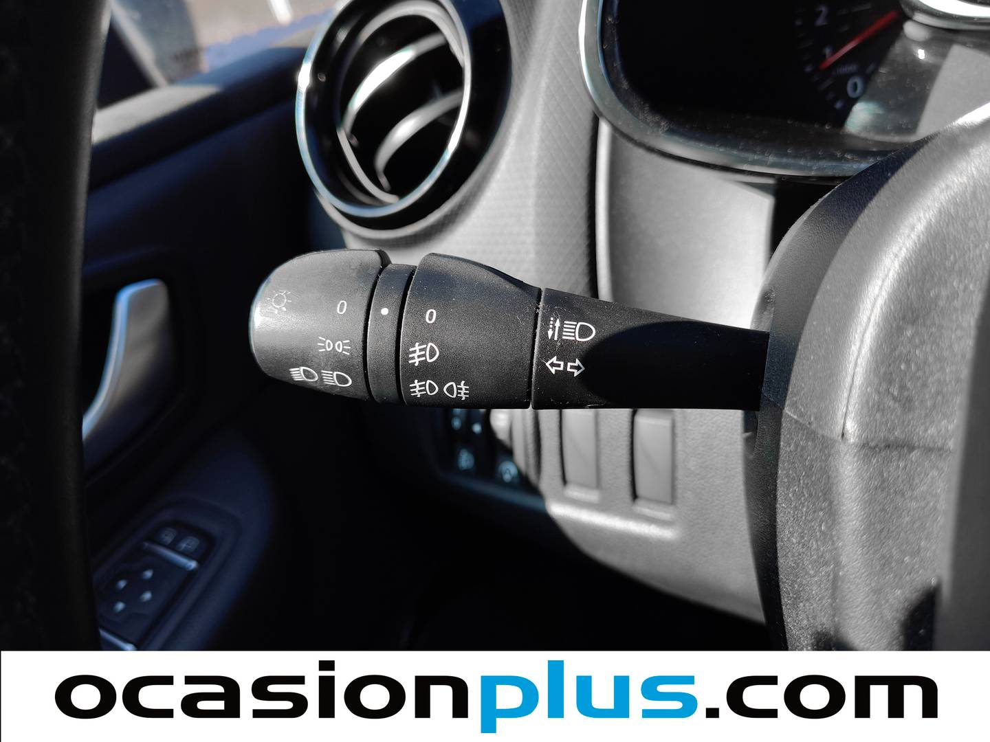 Renault Clio Renault Clio Limited 1.2 16v (75 CV) de ocasión