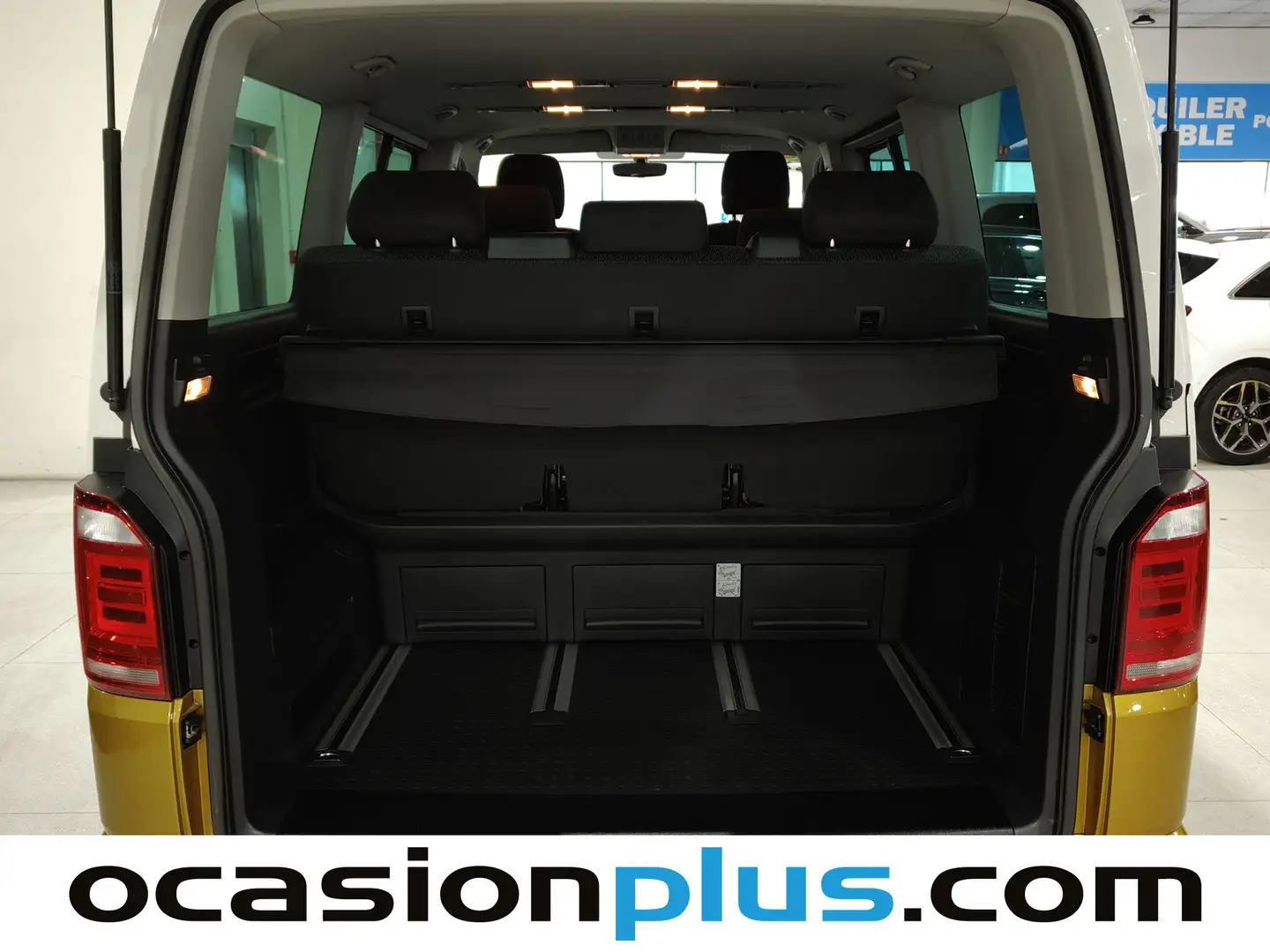 Foto Volkswagen Multivan Volkswagen Multivan Outdoor Corto 2.0 TDI BMT  (150 CV) DSG 7 plazas