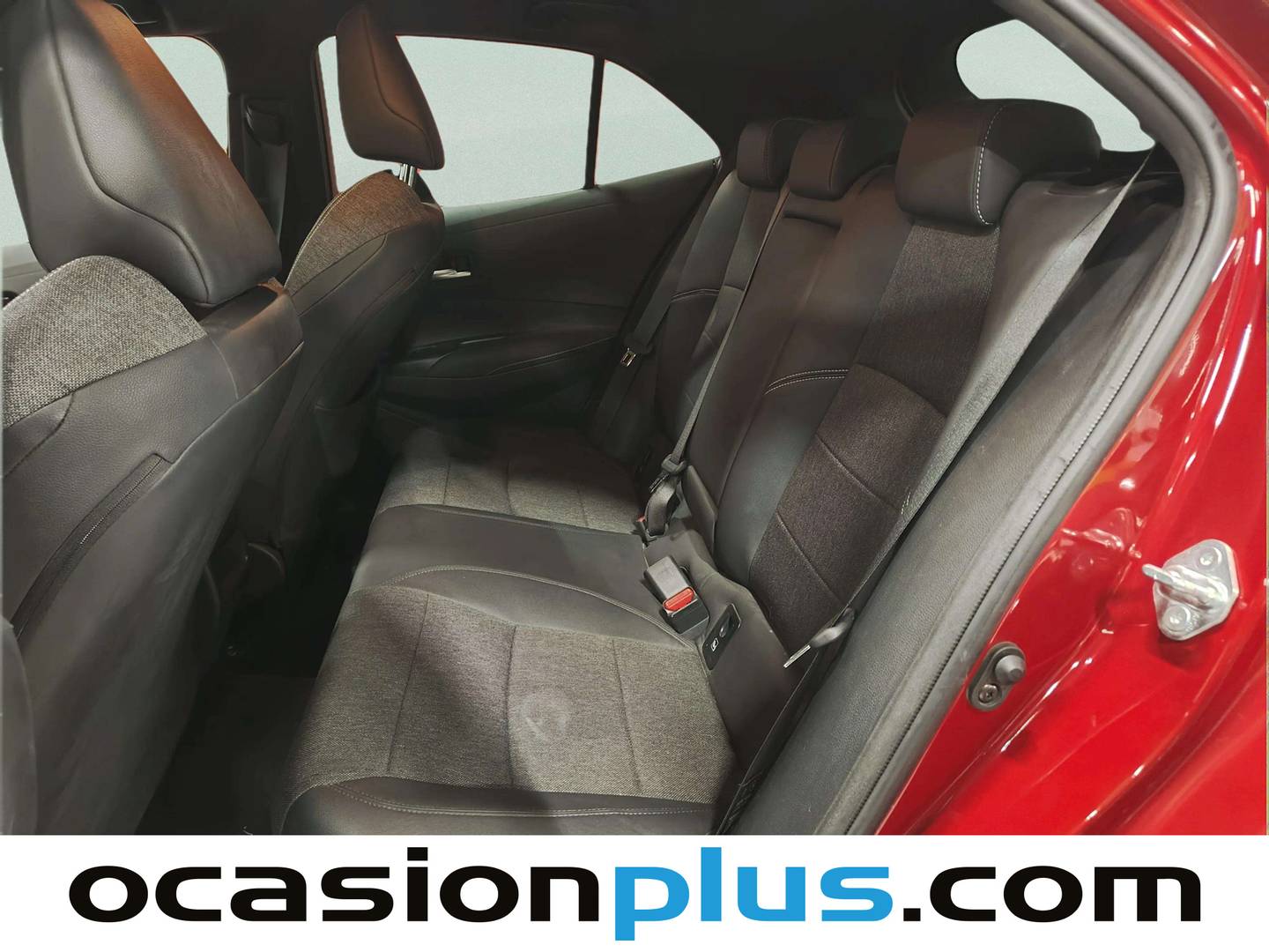 Foto Toyota Corolla Toyota Corolla 2.0 180H Style E-CVT (180 CV)