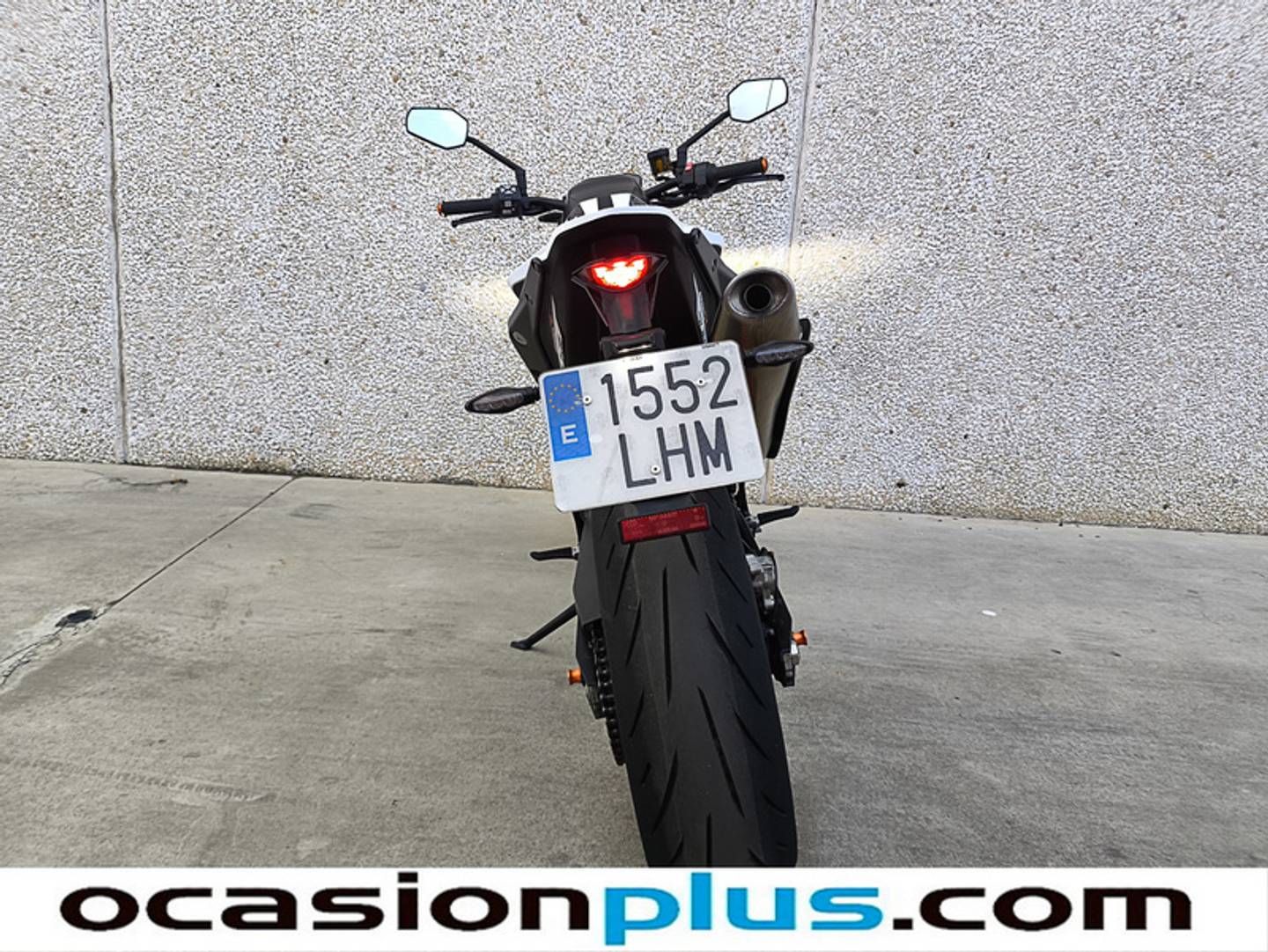 Foto KTM Duke R 890 KTM Duke R 890 R 890 (121 CV)