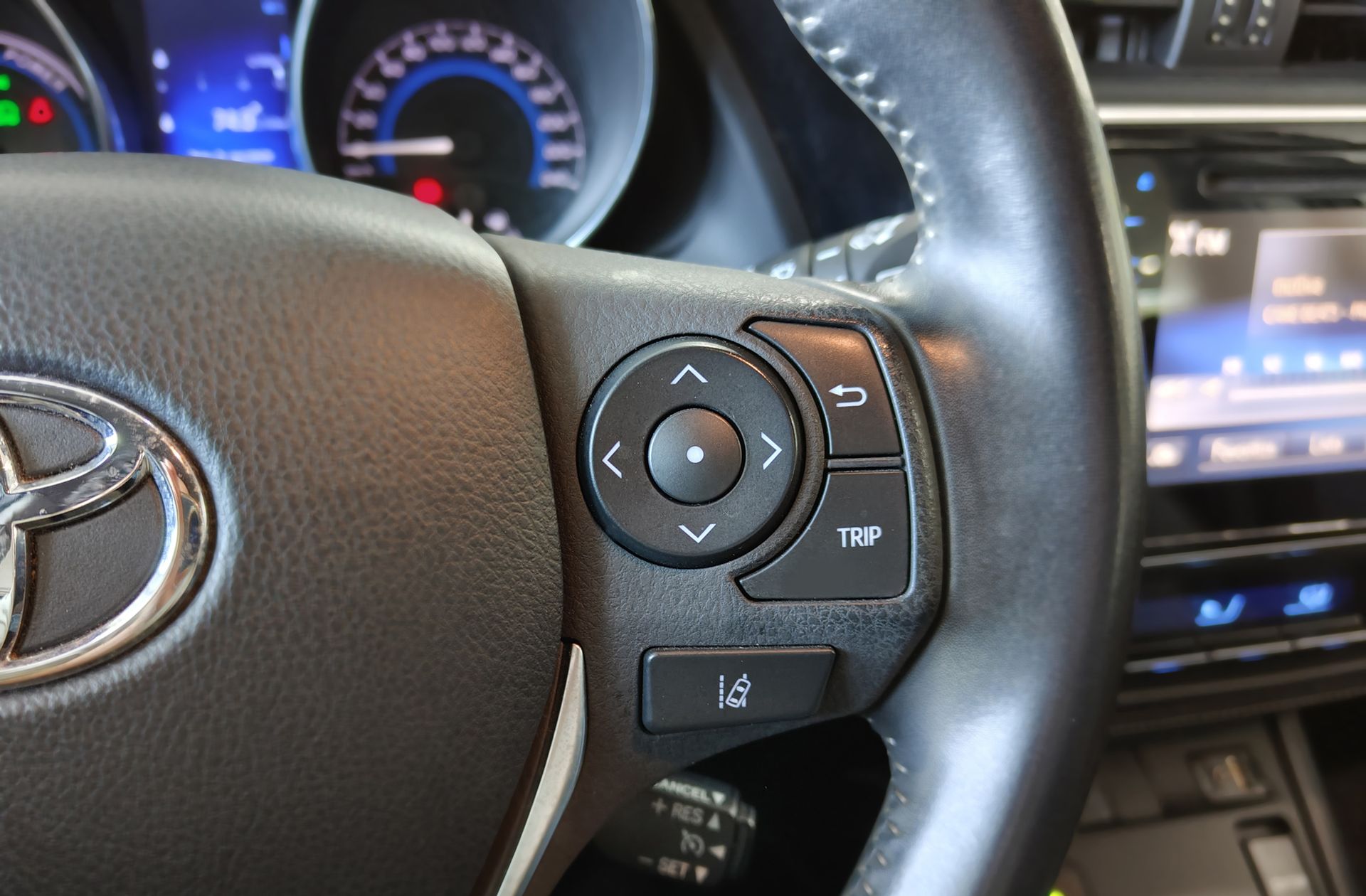 Toyota Auris 140H Touring Sports Active - foto 25