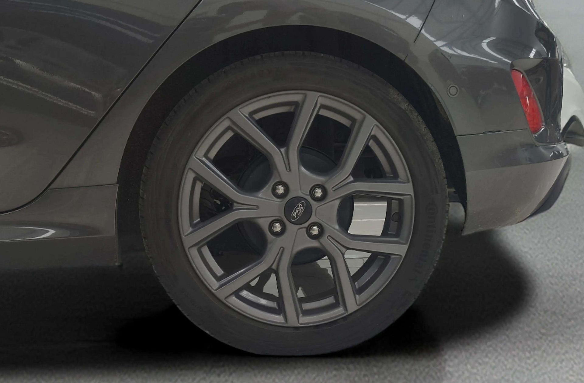 Ford Fiesta 1.0 EcoBoost ST-Line - foto 35