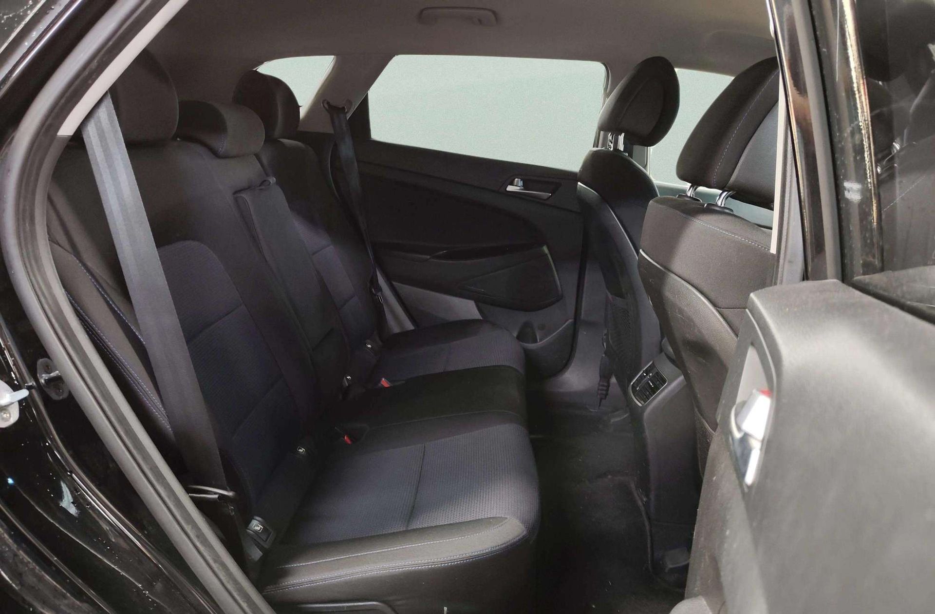 Hyundai Tucson 1.7 CRDi BlueDrive 25 Aniversario 4x2 - foto 17