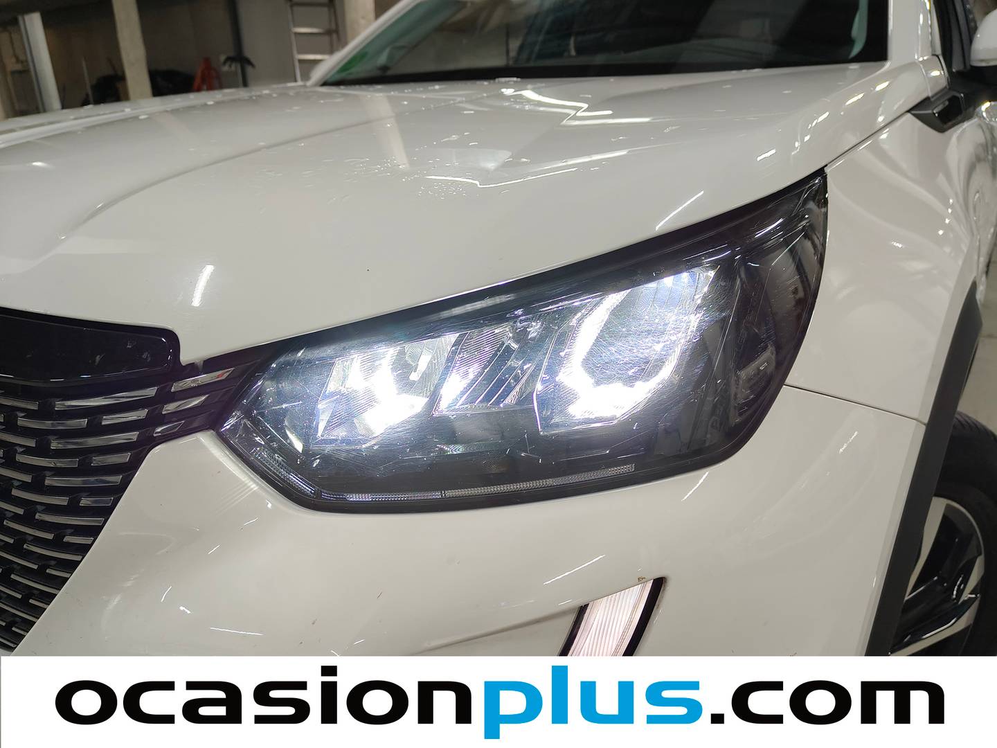 Foto Peugeot 2008 Peugeot 2008 BlueHDi 110 Allure (110 CV)