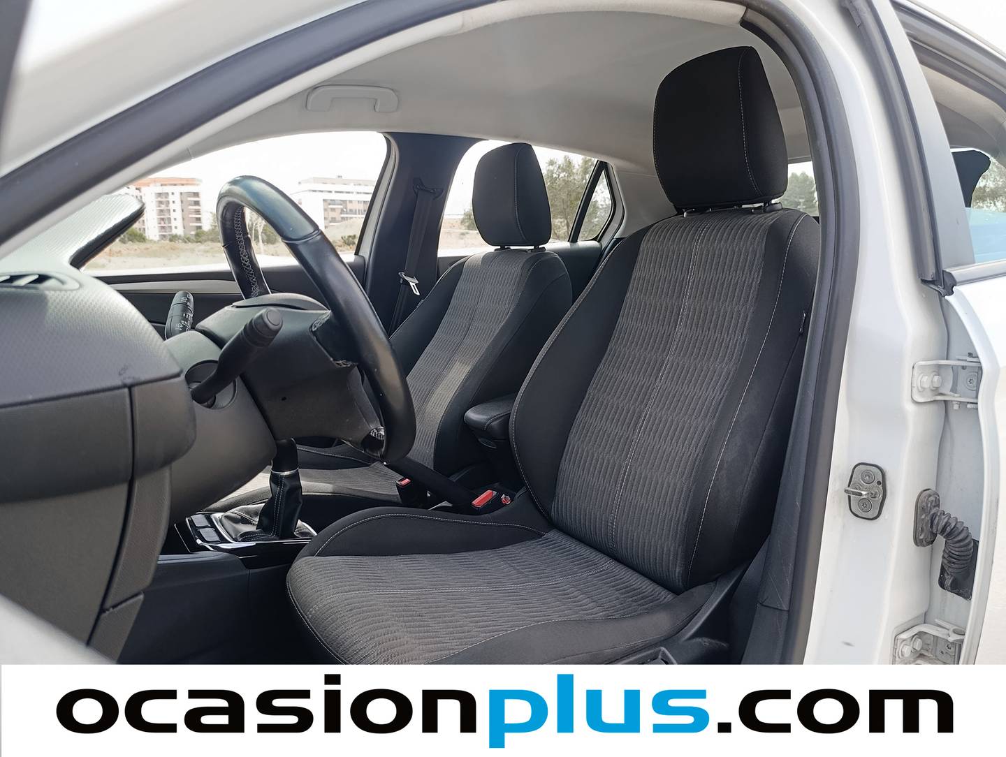 Foto asientos delanteros Opel Corsa Opel Corsa 1.2 XEL S&S Edition (75 CV)