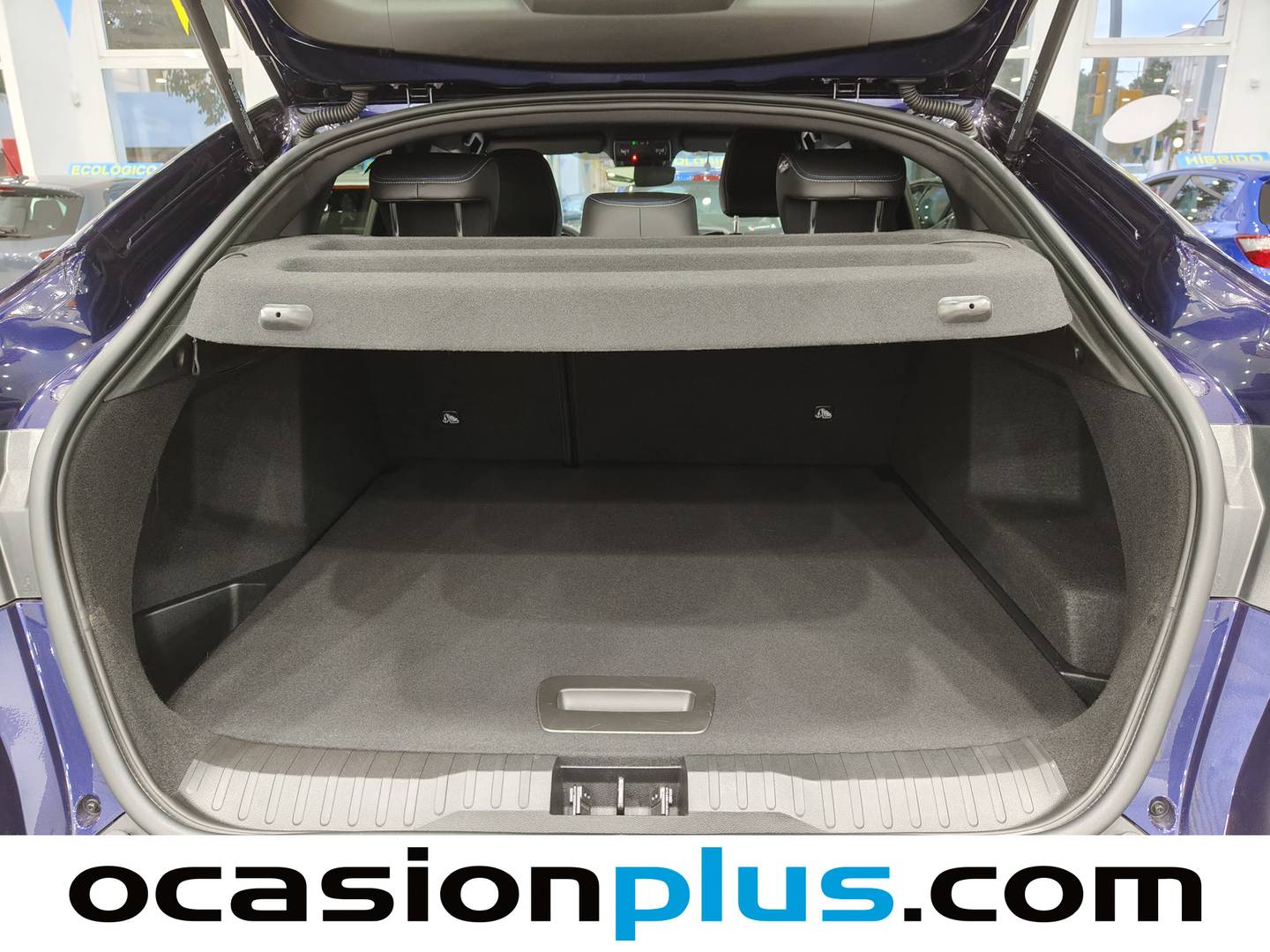 Foto Renault Arkana Renault Arkana Esprit Alpine E-TECH Híbrido (145 CV)