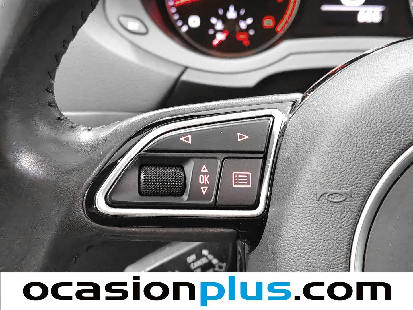 Foto Audi Q3 Audi Q3 sport edition 1.4 TFSI CoD 110 kW (150 CV)