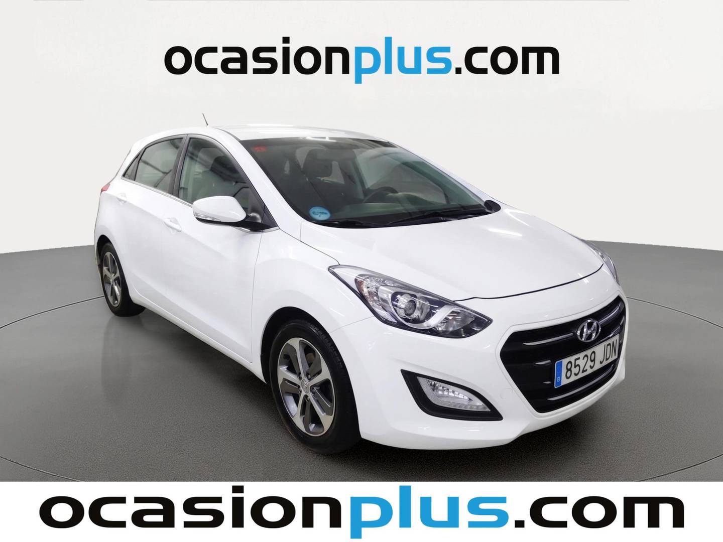Foto delantera Hyundai i30 Hyundai i30 1.4 Go ! (100 CV) derecha