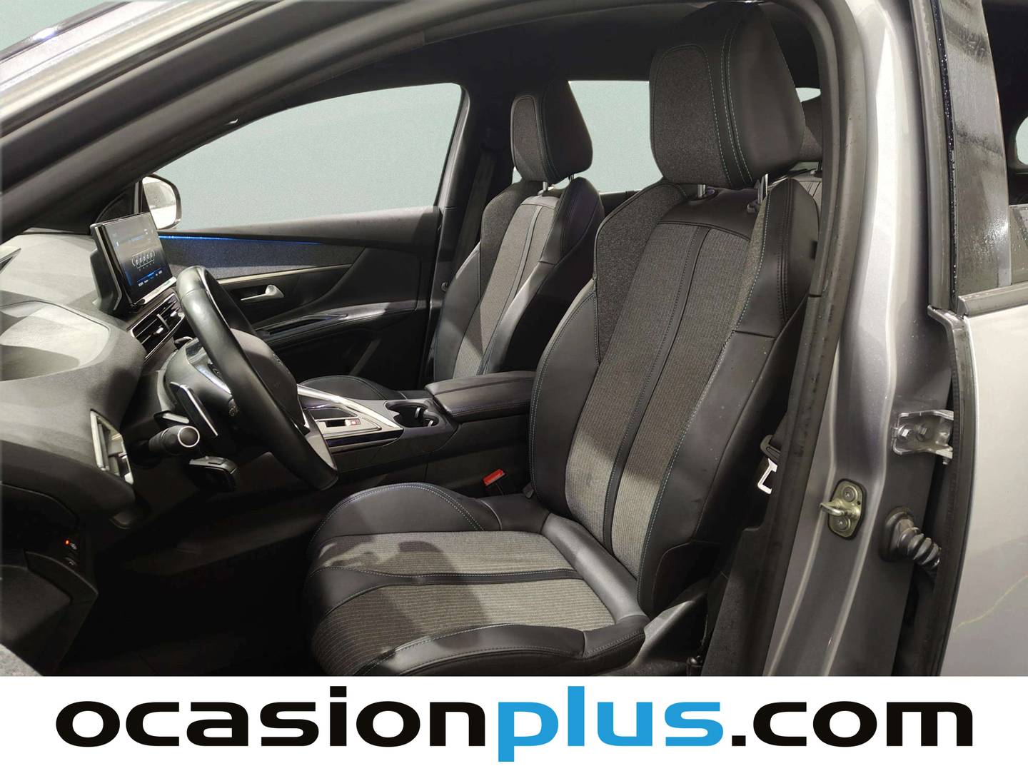 Foto Peugeot 5008 Peugeot 5008 PureTech 130 S&S Allure Pack EAT8 (130 CV) 7 Plazas