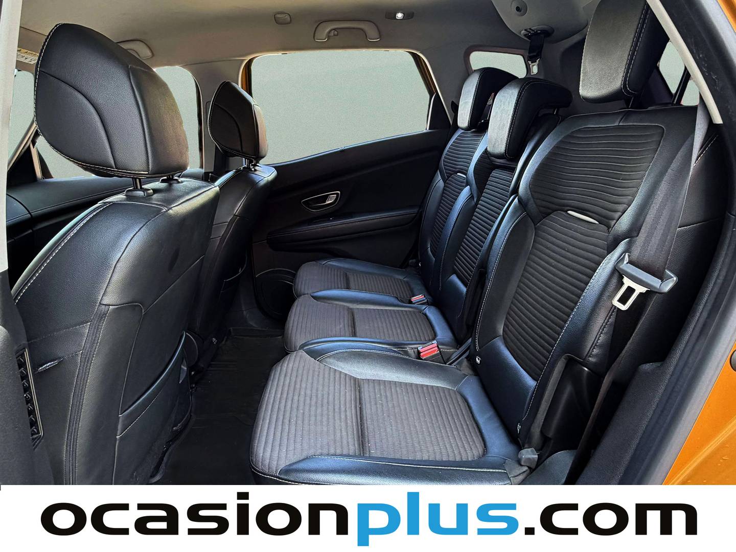 Foto asientos traseros Renault Scénic Renault Scenic Zen Energy TCe (140 CV)