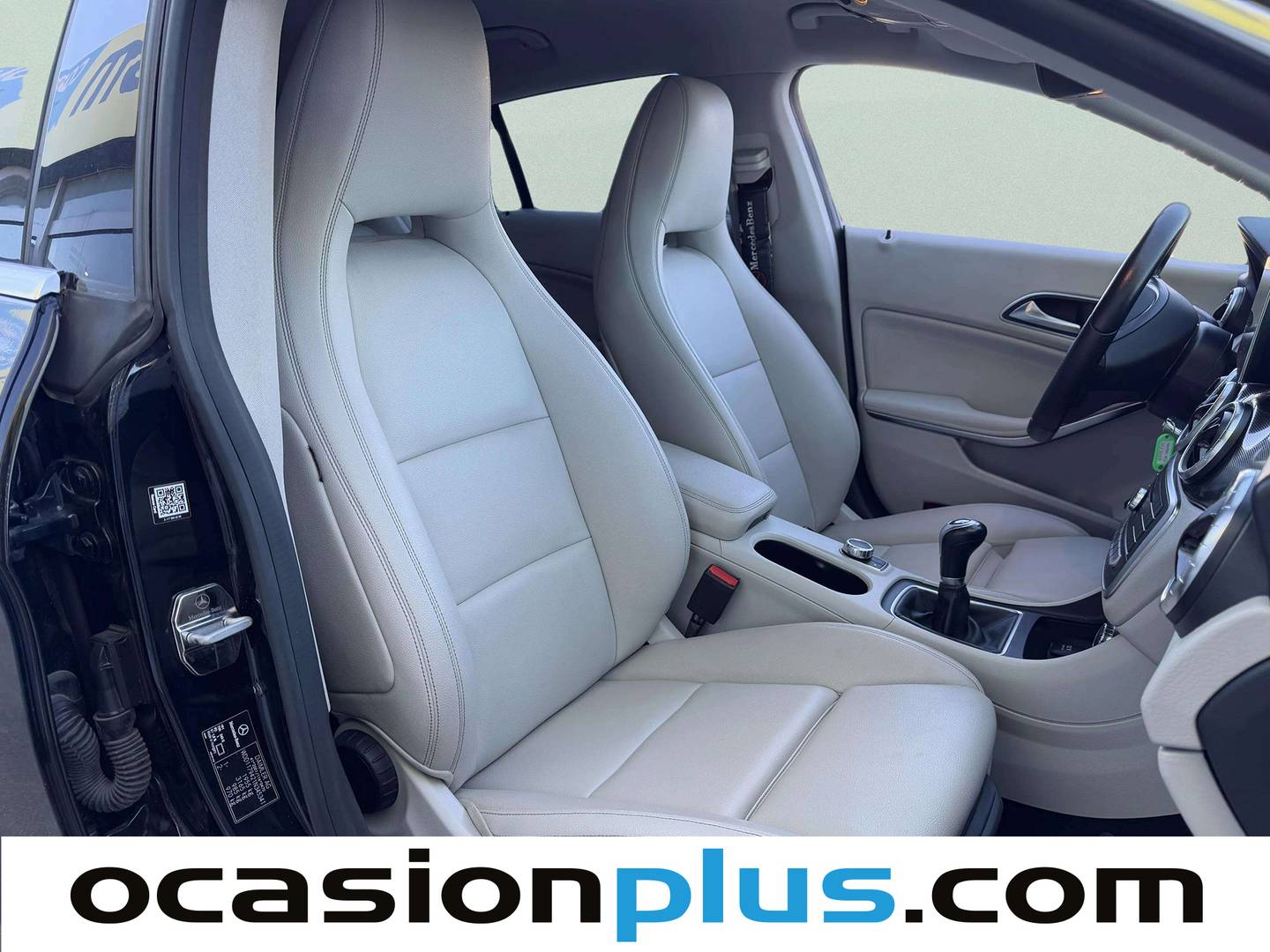 Mercedes CLA Mercedes-Benz CLA Shooting Brake 180 (122 CV) gasolina