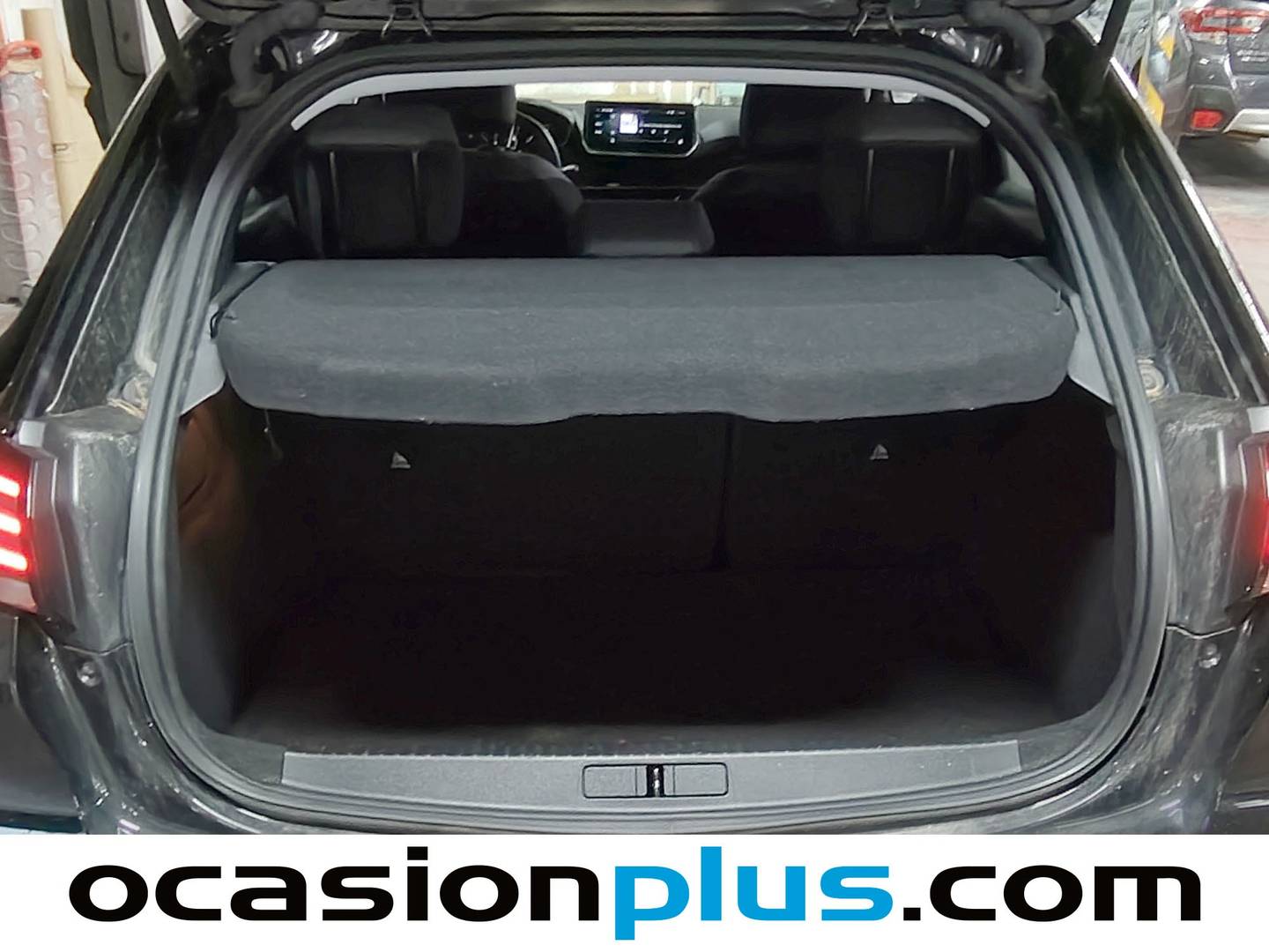 Foto Peugeot 208 Peugeot 208 PureTech 100 Allure (100 CV)