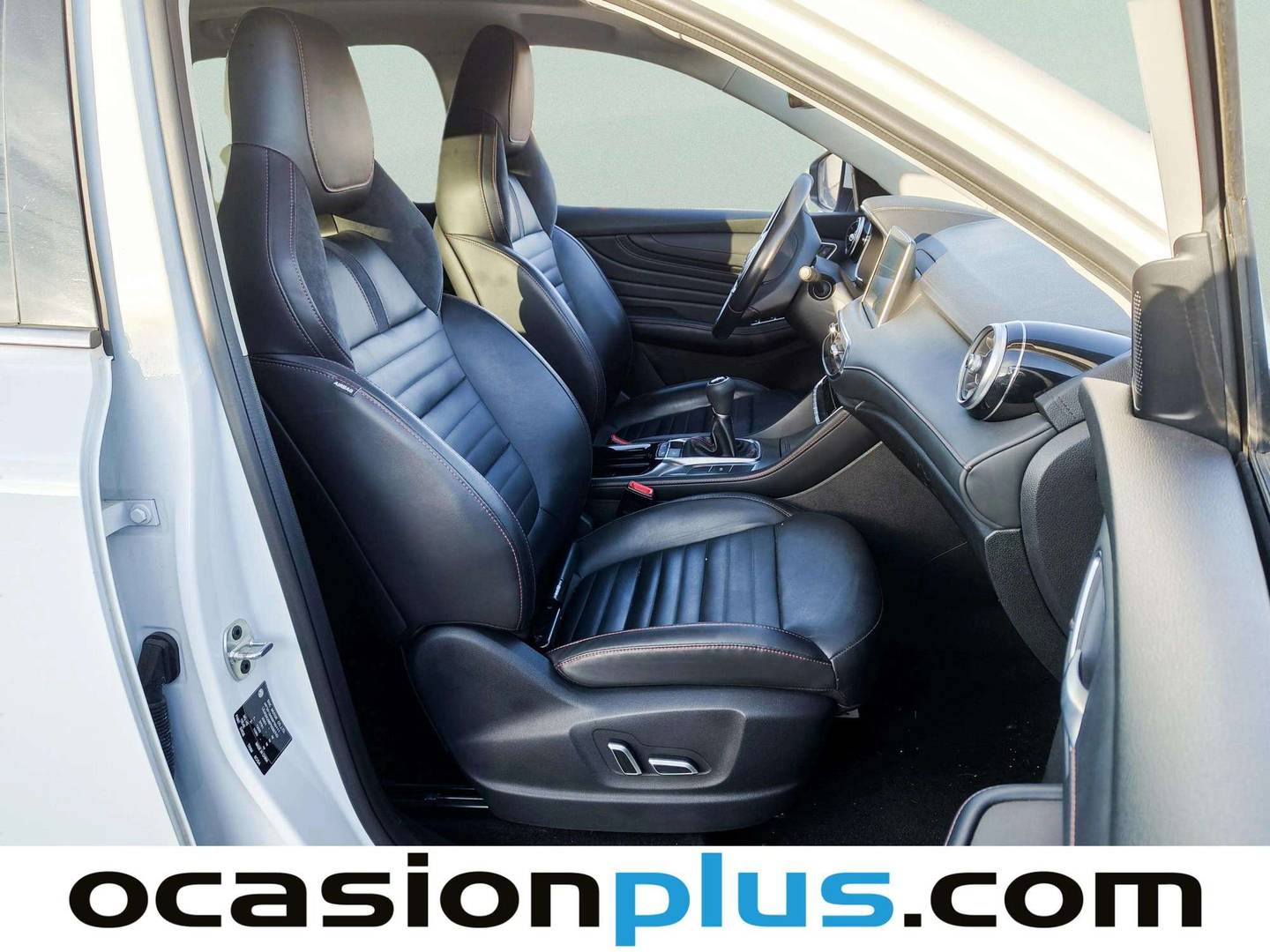 Foto MG HS MG HS 1.5 Turbo GDI Luxury (162 CV)