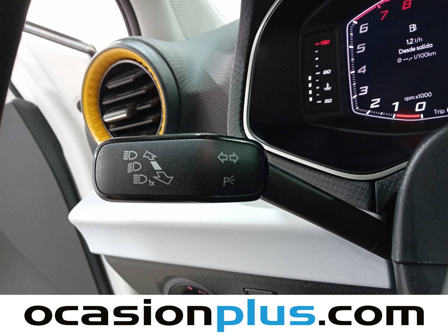 Seat Arona Seat Arona 1.0 TSI Style XL (110 CV) seminuevo