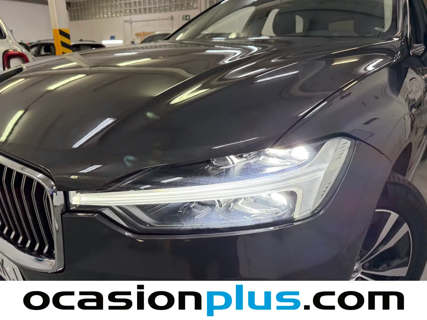 Foto Volvo XC60 Volvo XC60 T6  Recharge Core AWD Auto  (350 CV)