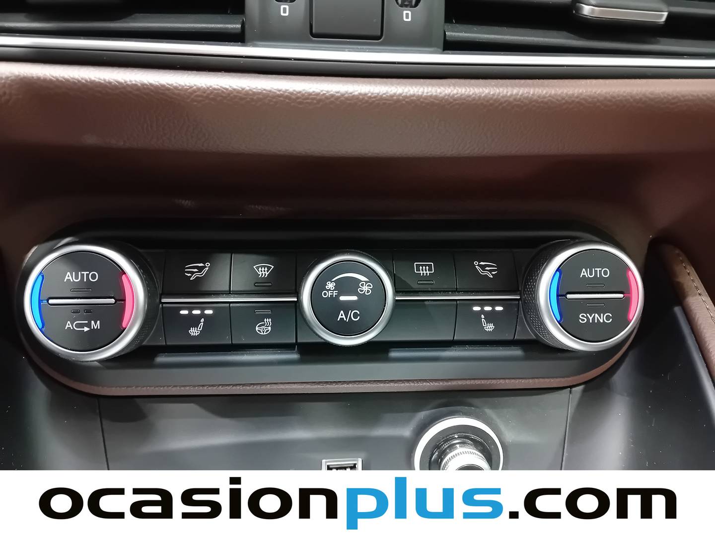 Foto Alfa Romeo Stelvio Alfa Romeo Stelvio 2.0 Turbo Speciale AWD (280 CV)