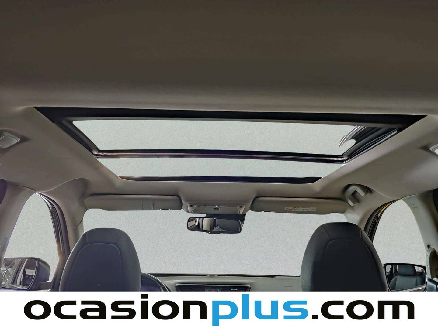 Extras y acabados del Nissan X-TRAIL Nissan X-Trail 1.6 DIG-T N-Connecta 4x2 (163 CV)
