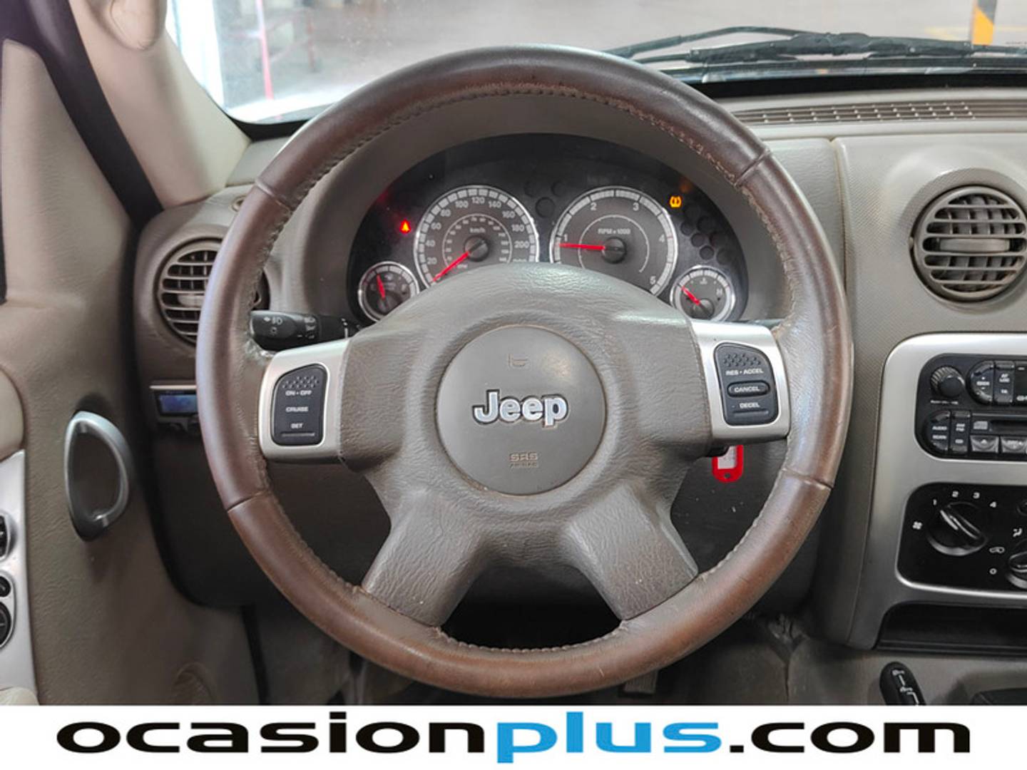 Foto Jeep Cherokee Jeep Cherokee 2.8 CRD Limited (163 CV)