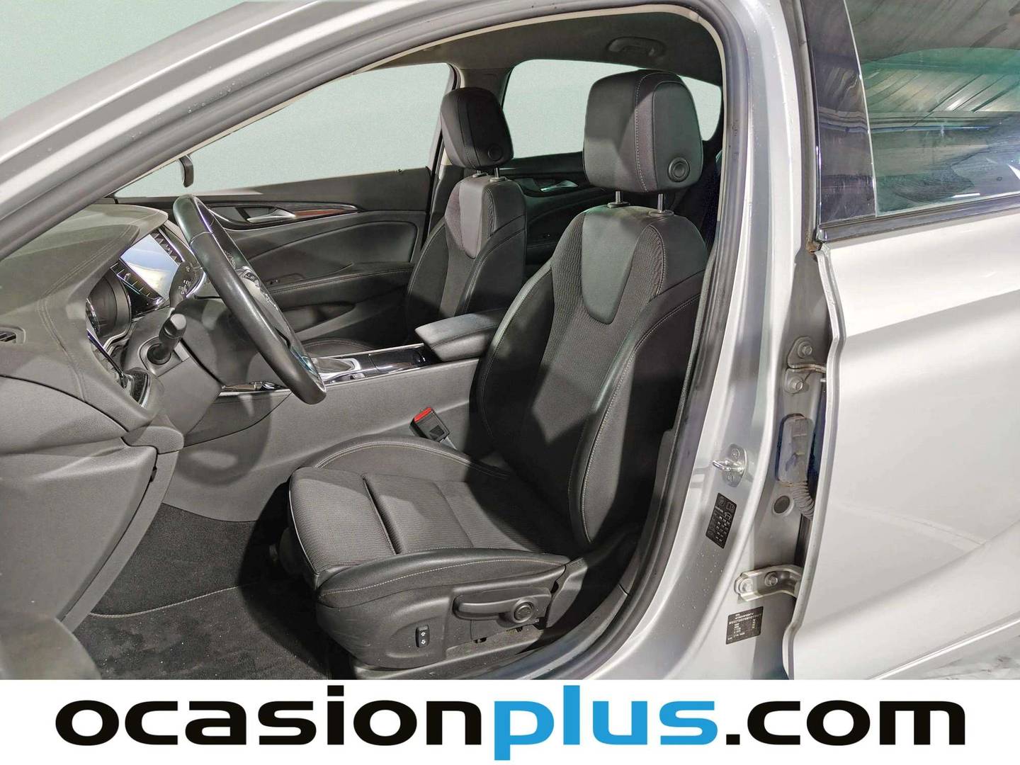 Foto Opel Insignia Opel Insignia 2.0 D S&S Business Elegance AT8 (174 CV)