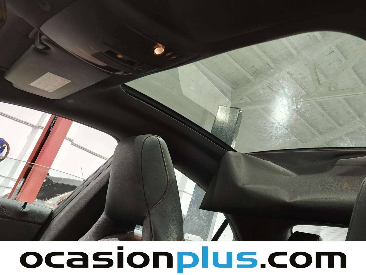 Extras y acabados del Mercedes CLA Mercedes CLA 250  (211 CV)
